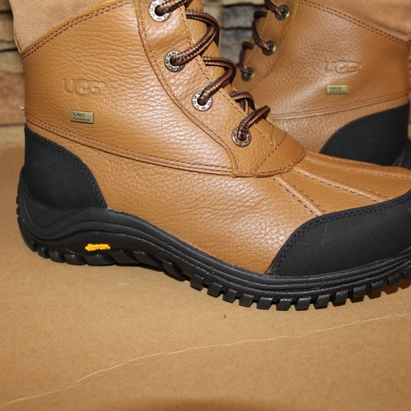 UGG ADIRONDACK TALL LEATHER WATERPROOF BOOTS - Picture 2 of 8